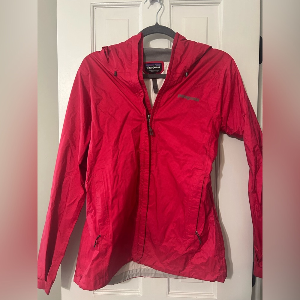 Patagonia Women's Hot Pink Utility Jacket